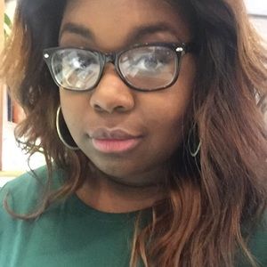 Meet your Posher, Shaquilla